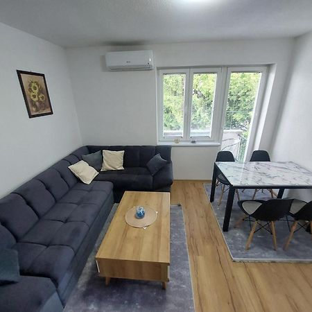 Apartman "Medeni" Bihać Buitenkant foto