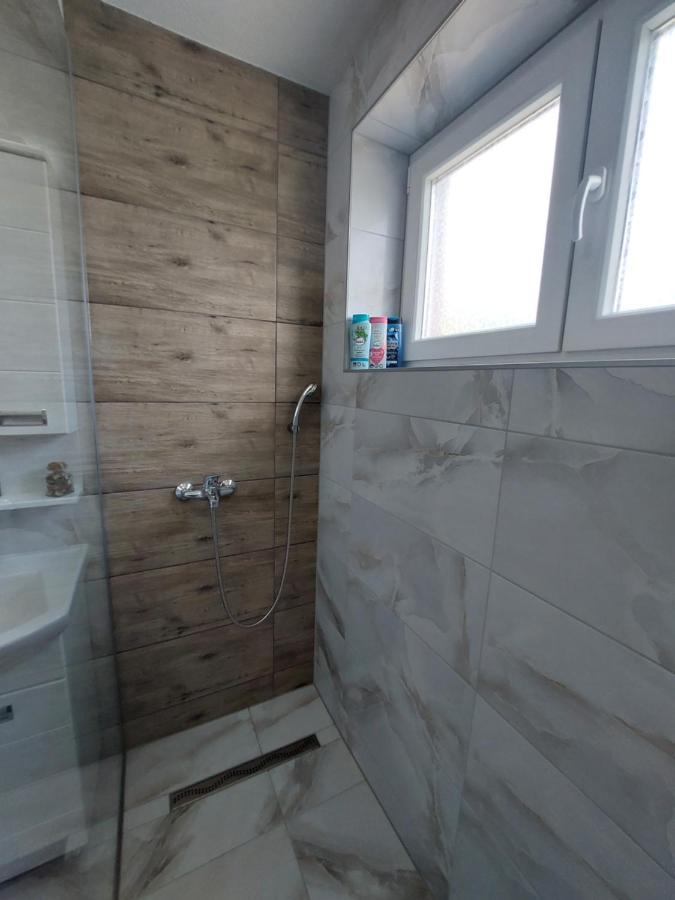 Apartman "Medeni" Bihać Buitenkant foto