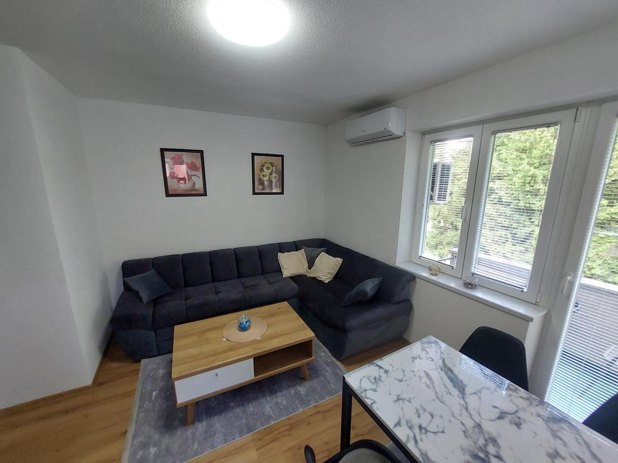 Apartman "Medeni" Bihać Buitenkant foto