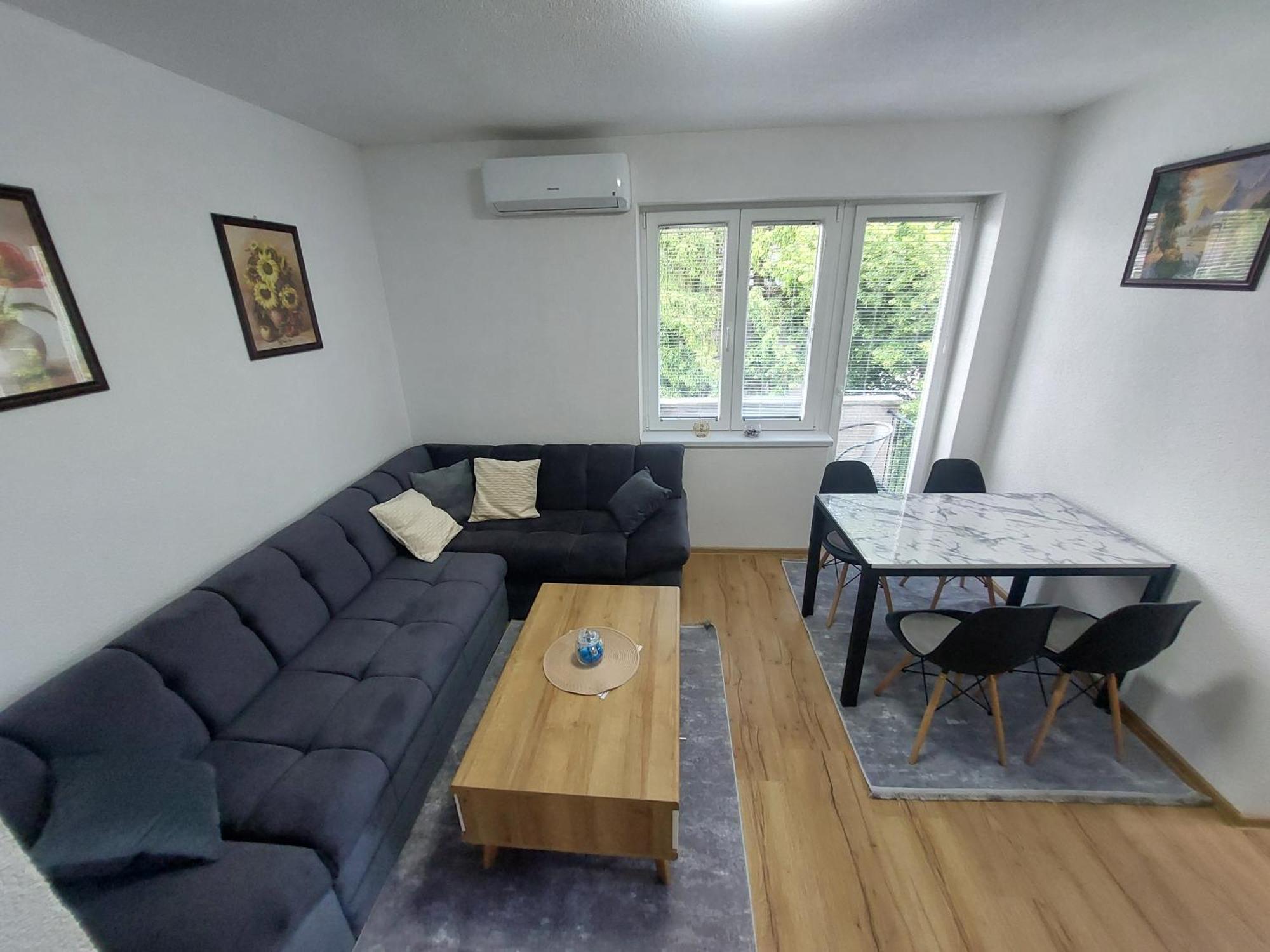 Apartman "Medeni" Bihać Buitenkant foto